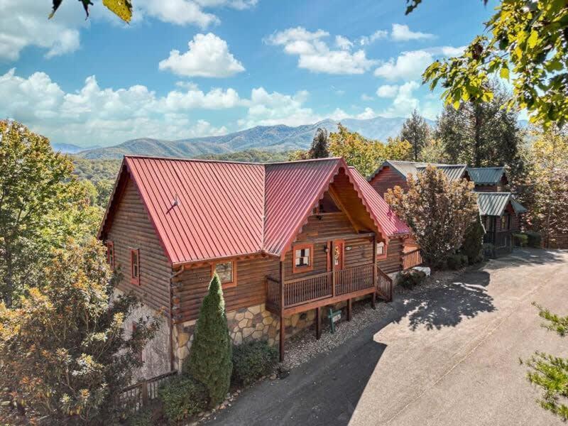 Movie Theater Hot Tub View Mountain Escape Villa Gatlinburg Exterior foto