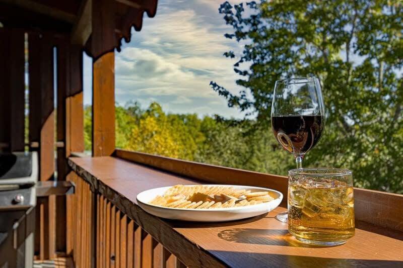 Movie Theater Hot Tub View Mountain Escape Villa Gatlinburg Exterior foto